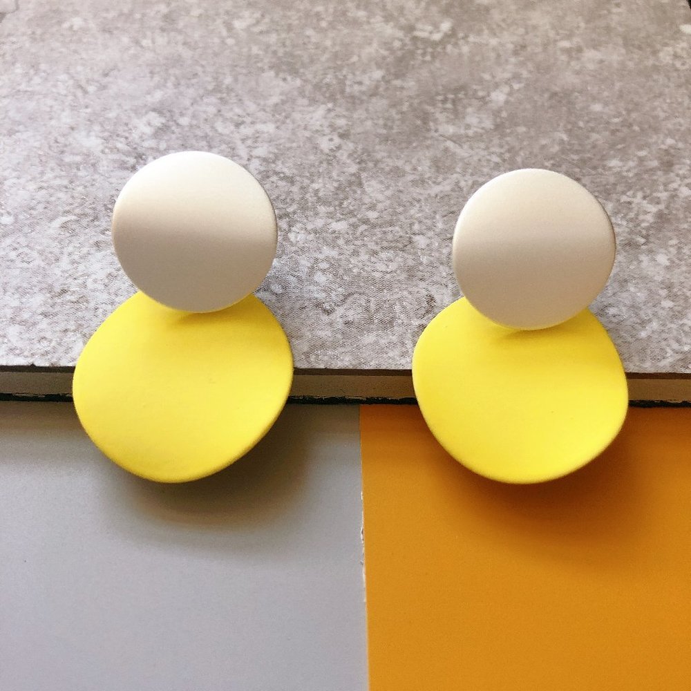 NEW Yellow Matte Overlapped Round Shaped Earrings